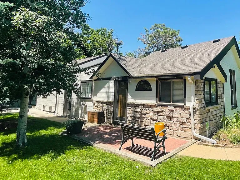 69 Elati St — Photo 1