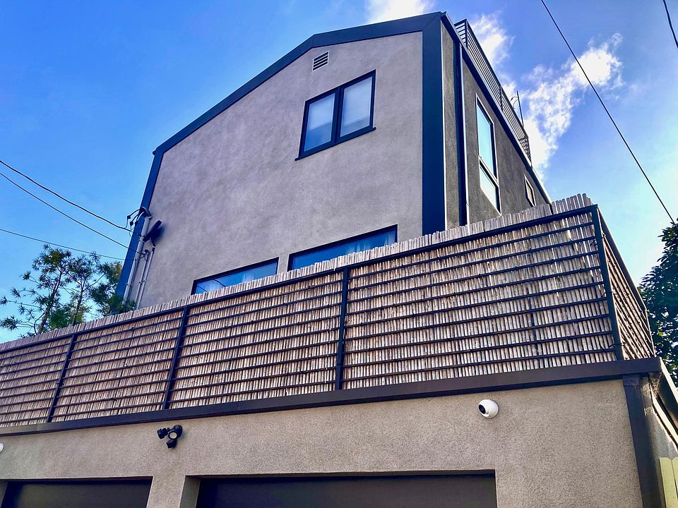 1st image of 1509 1/2 Cabrillo Ave