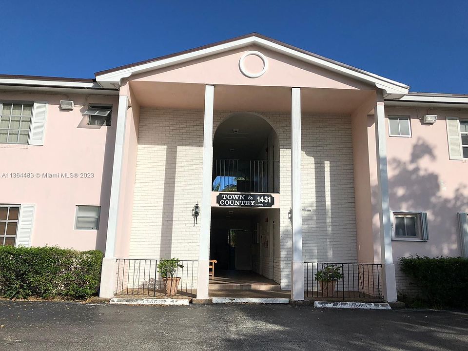 1st image of 1431 S 14th Ave APT 206