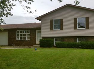 55885 Guilford Pl, Mishawaka, IN 46545