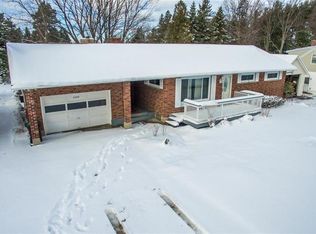 6350 Chestnut Ridge Rd, Orchard Park, NY 14127