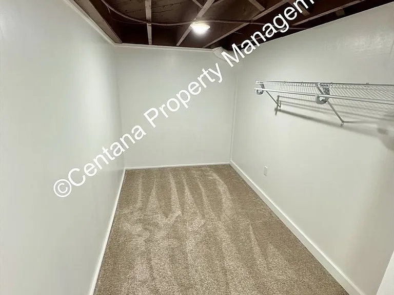 1107 Lewisohn St — Photo 15