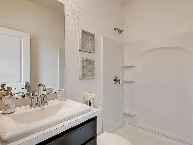 2820 NW 182nd St — Photo 6