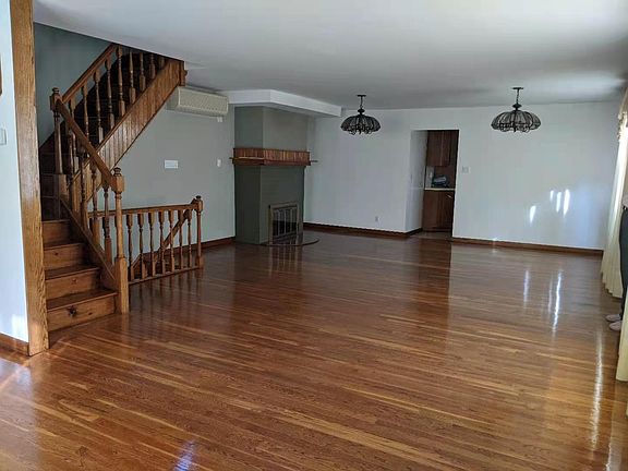 3rd image of 8013 12th Ave #2