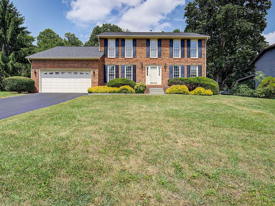 1st image of 3318 Bondwood Cir