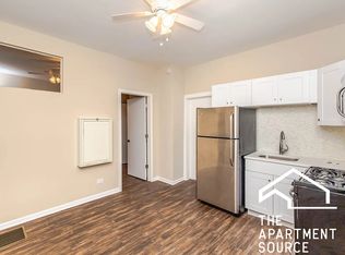2445 N Clybourn Ave #1M, Chicago, IL 60614