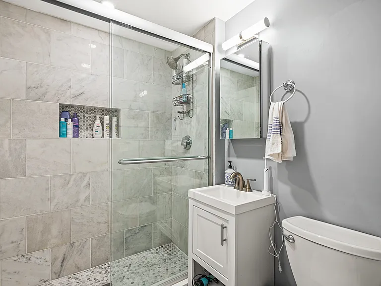 55 Saxton St #1 — Photo 14