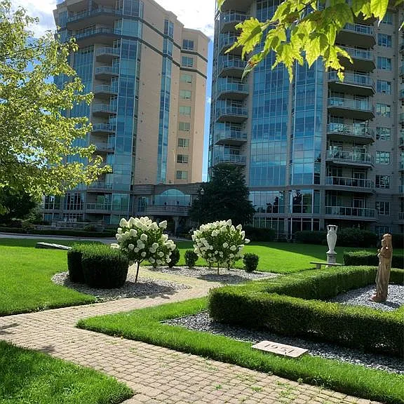 5055 Riverside Dr E #201 — Photo 36