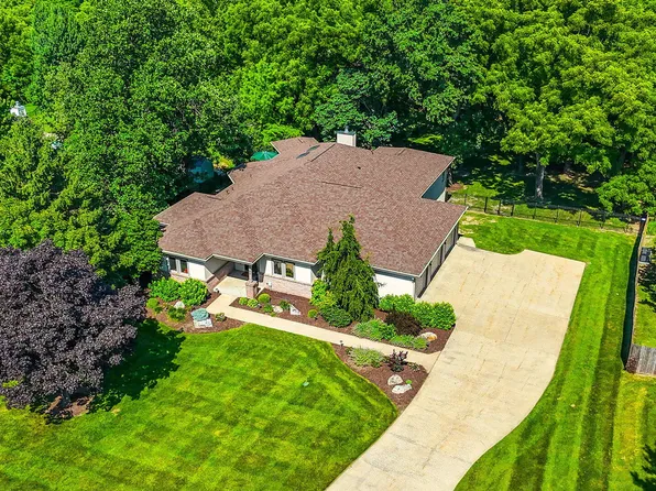 1709 Glenbrook Ct, Columbia, MO 65203