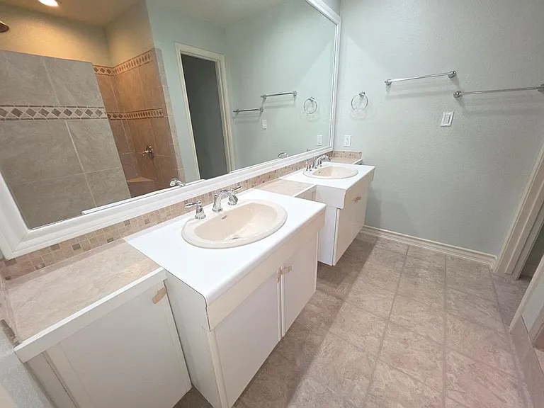 210 Oak Bay St #703 — Photo 20