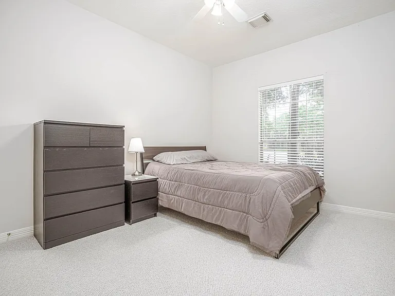 5415 Emerald Brk — Photo 20