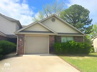 311-5 E Thurman St, Prairie Grove, AR 72753