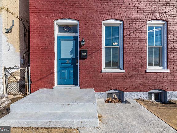 3rd image of 36 S Cannon Ave