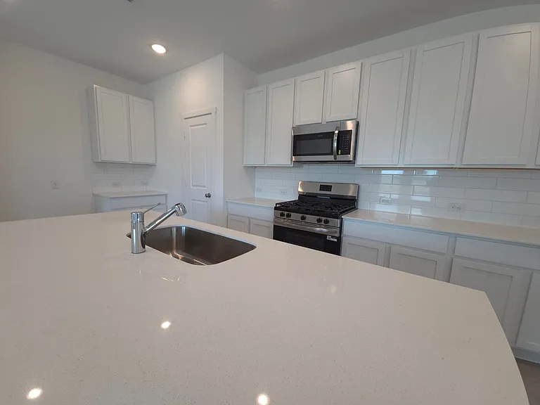 247 Juanita Way — Photo 14