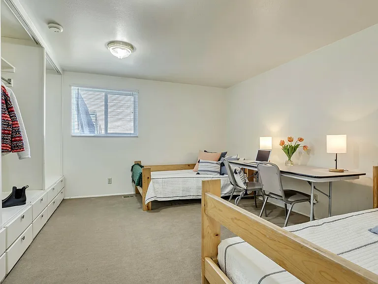Bountiful Court Apartments
