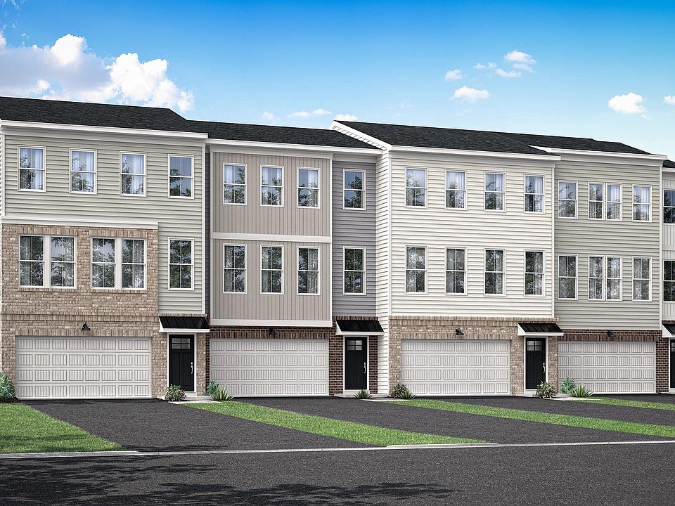 1st image of 23 Four Leaf Dr