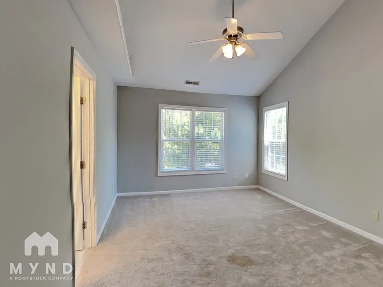 5821 Wynmore Rd — Photo 15