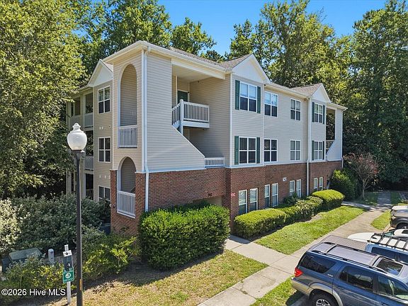 3rd image of 742 Indica Court Apt 201
