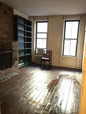 Sold by iList, LLC | media 10