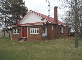 7172 Sr 38 NE, Bloomingburg, OH 43106
