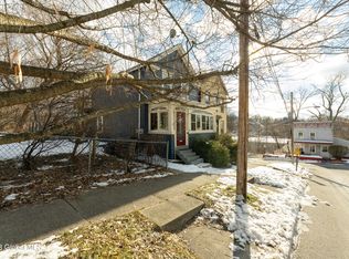 86 Lansing Pl, Rensselaer, NY 12144