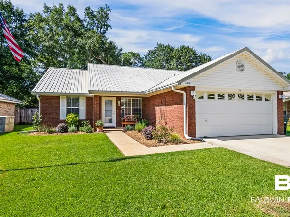 302 Cluster St, Foley, AL 36535