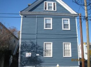 146 Line St APT B, Charleston, SC 29403