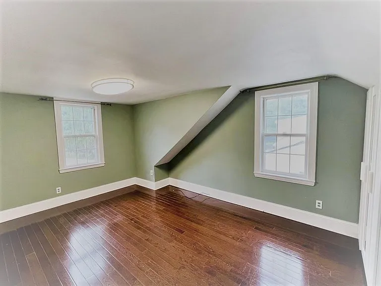 7 Lee Rd — Photo 24