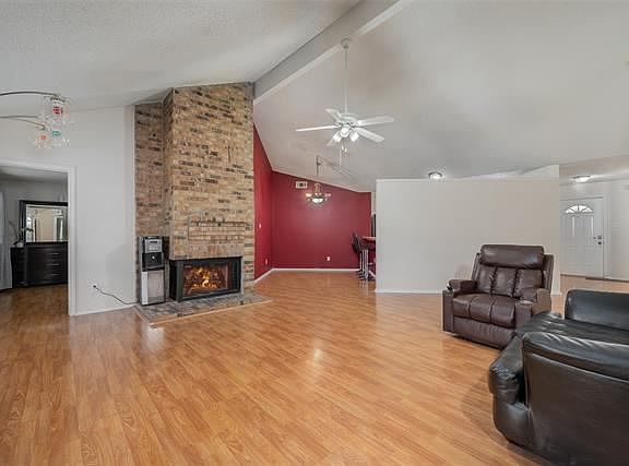 2nd image of 2317 Kimberly Dr