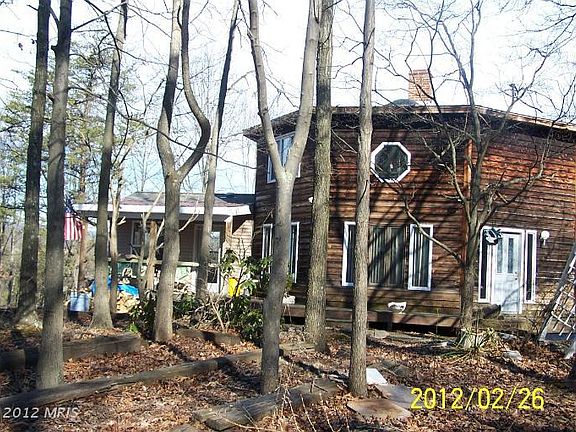 2nd image of 696 Buck Jump Ln