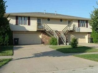 3718 Clover Cir, Lincoln, NE 68516
