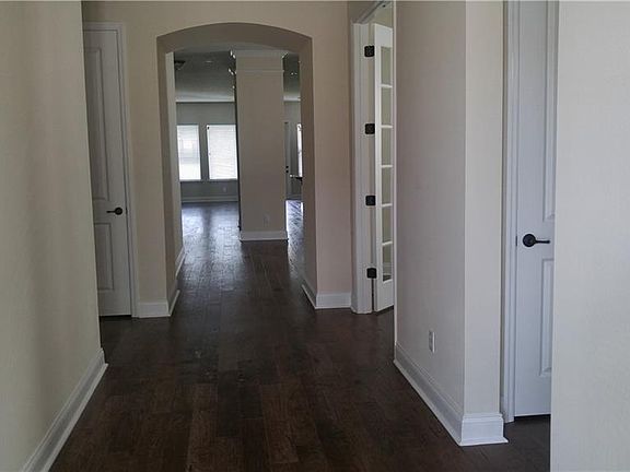 3rd image of 9448 Dugard Ct