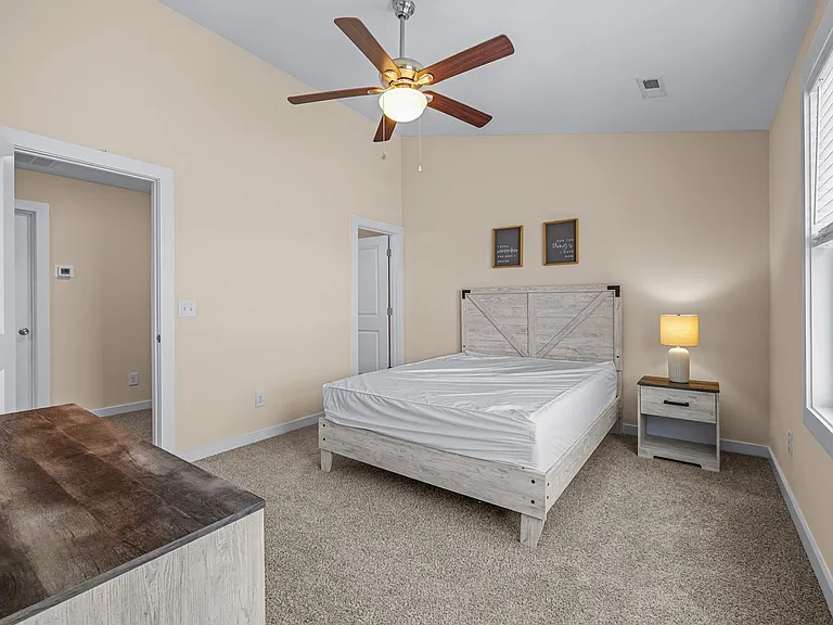 306 Starfish Ln — Photo 25
