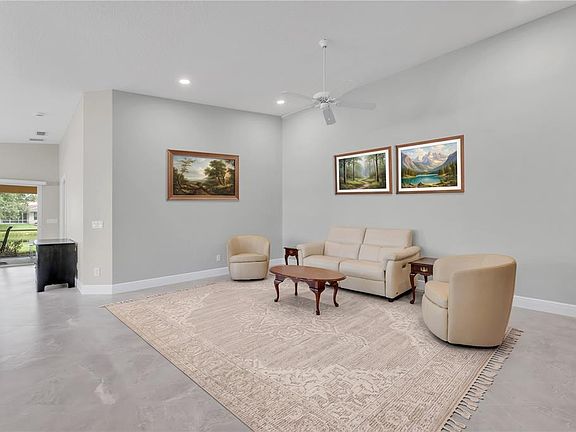3rd image of 5868 HELICON PLACE