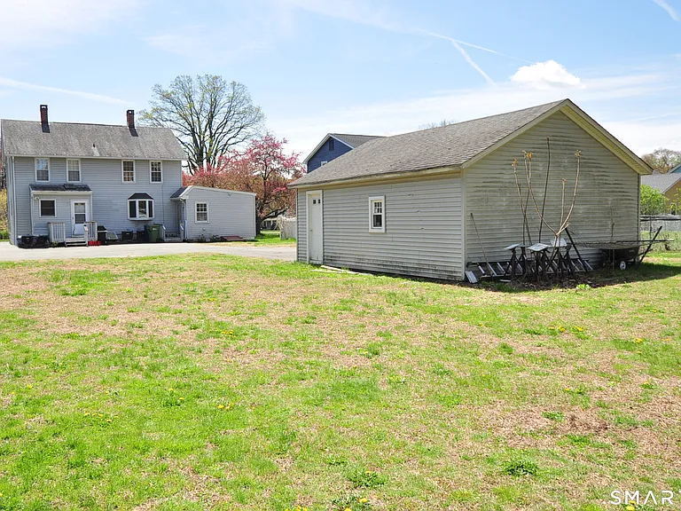90 Niles Rd — Photo 36