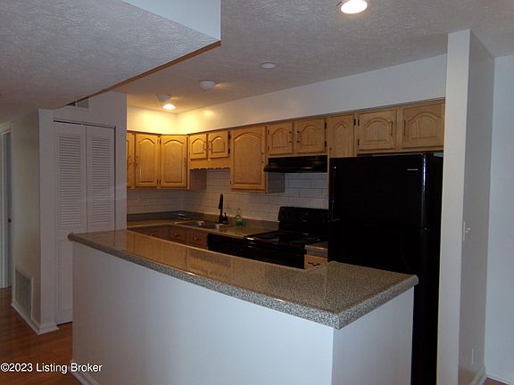 4th image of 7088 Wildwood Cir APT 46