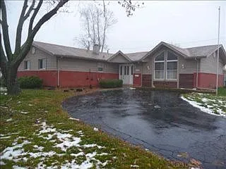 14723 Park Ave photo 1