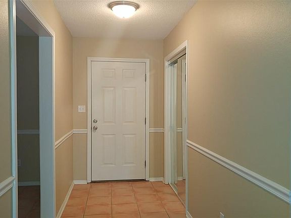 4th image of 12551 Ophelia Dr