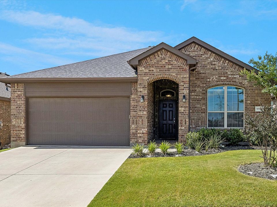 1st image of 1112 Bowlus Dr