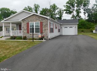 159 Eagles Watch Dr S, Bechtelsville, PA 19505