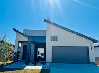 1609 Belgian Blue Loop, Laredo, TX 78046