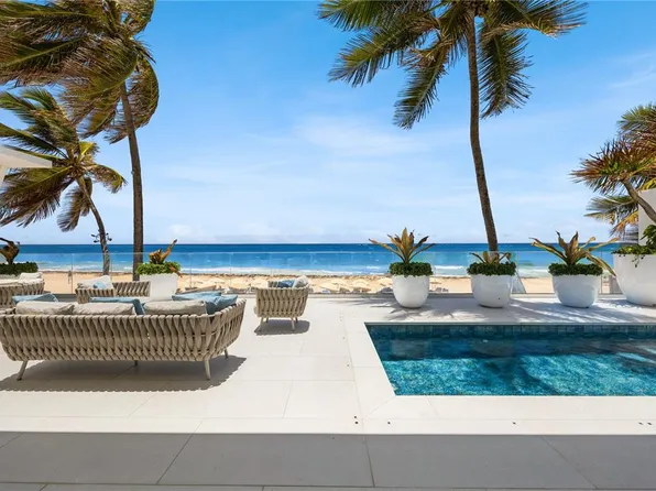 2 VENDIG STREET, SAN JUAN, PR 00907