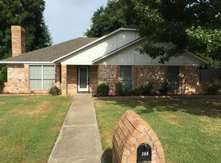 208 Hollie Cir, Sulphur Springs, TX 75482
