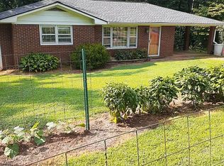 50 Hampton Dr, Dawsonville, GA 30534