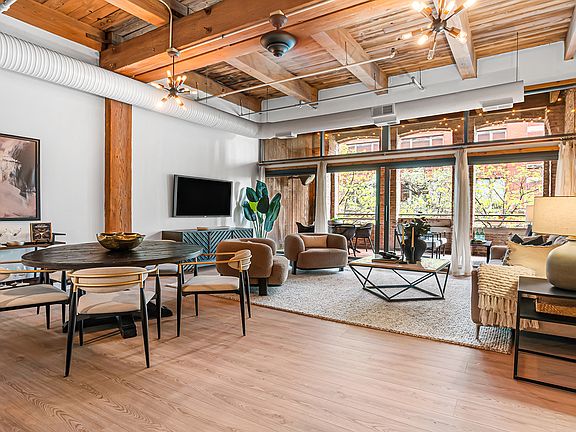 2nd image of 400 S Green St APT 218