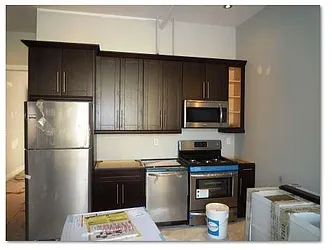 Rented by R New York