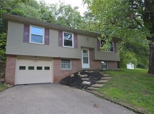 430 Pine Run Rd, Freedom, PA 15042