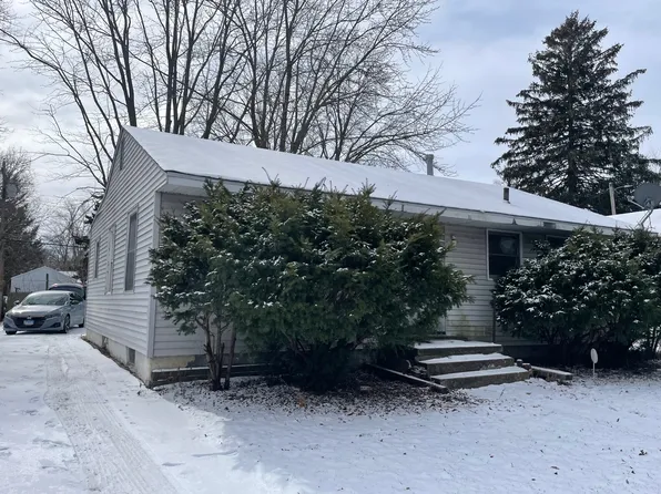 1013 W Tremont St, Champaign, IL 61821