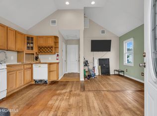 675 Shore Concourse, Keyport, NJ 07735