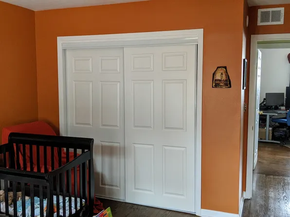 2654 W Rascher Ave #303, Chicago, IL 60625